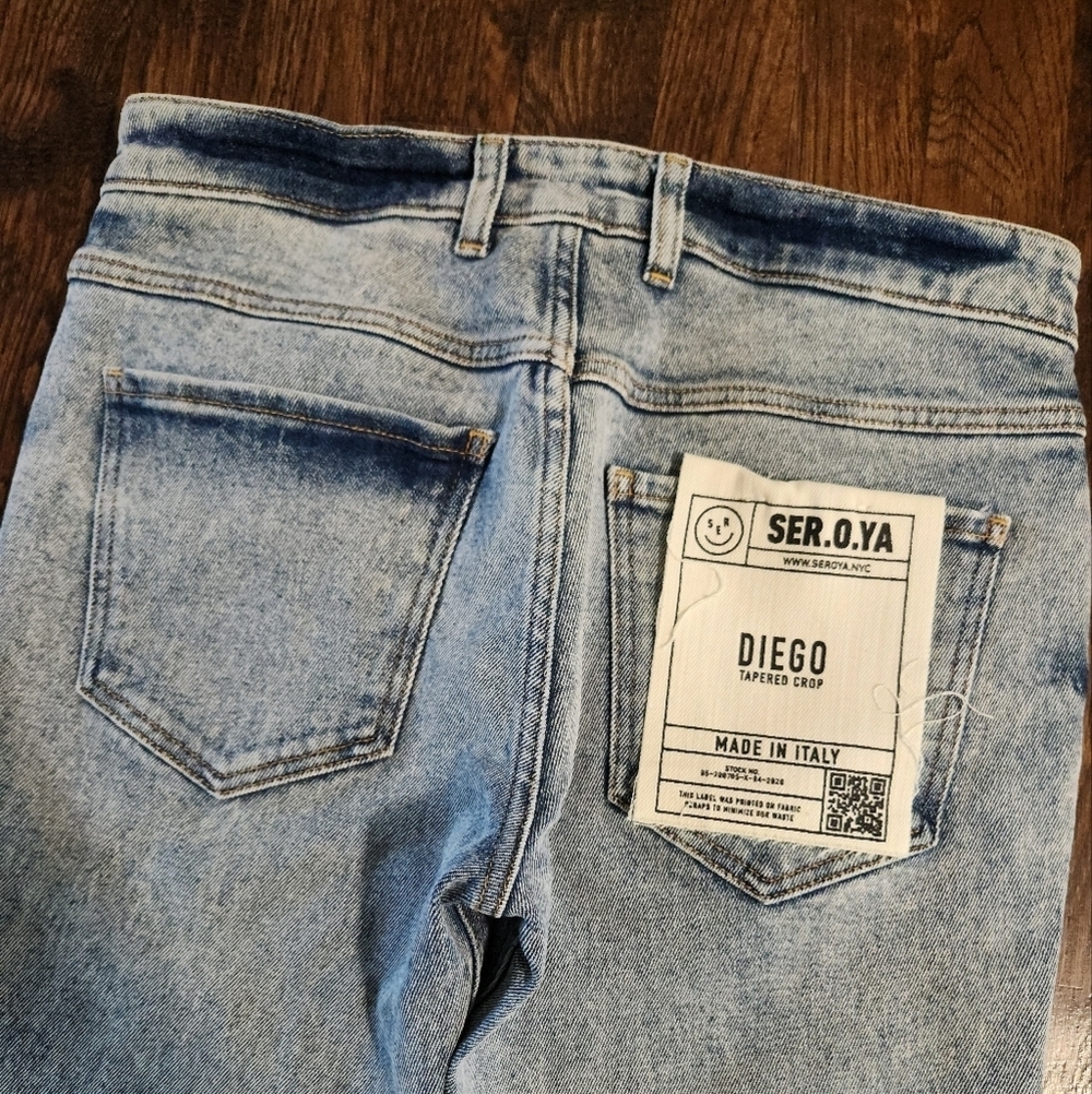 Ser.o.ya NWT Women’s Diego Tapered Cropped Jeans size 30 x 27